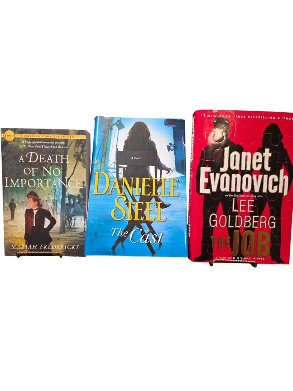 Bestseller Book Lot: Danielle Steel, Janet Evanovich, & Mariah Fredericks